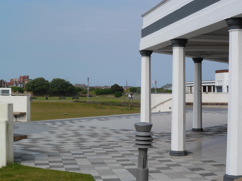 Hotel Savoy Fleetwood Exterior foto